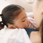 子供の車酔い対策とは？乗り物酔いの原因や症状、対処法について解説します。